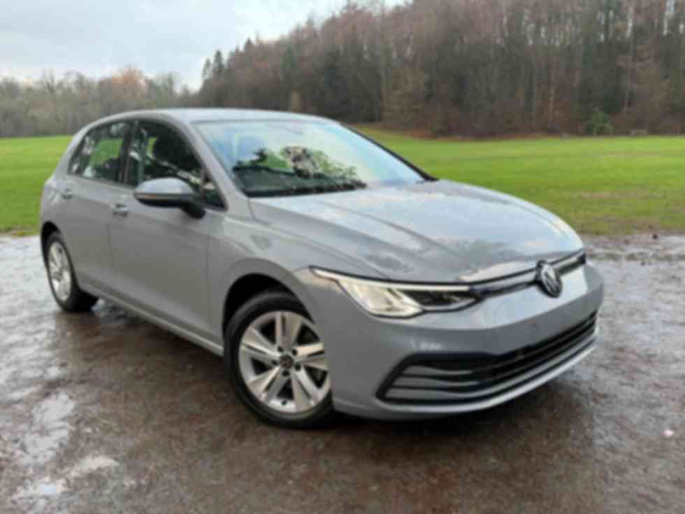 VOLKSWAGEN GOLF LIFE TSI �16,995