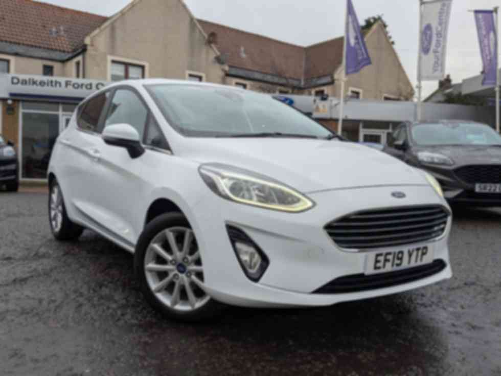 FORD FIESTA TITANIUM 1.0 100PS Manual �9,995