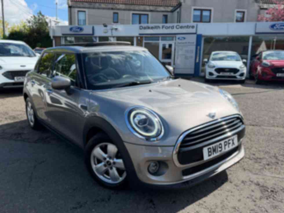 MINI HATCH COOPER CLASSIC �10,495