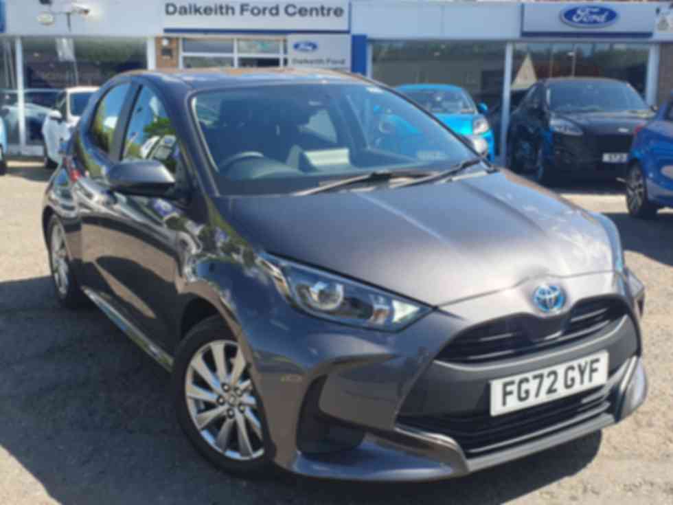 TOYOTA YARIS ICON FHEV 1.5 116ps  �15,795
