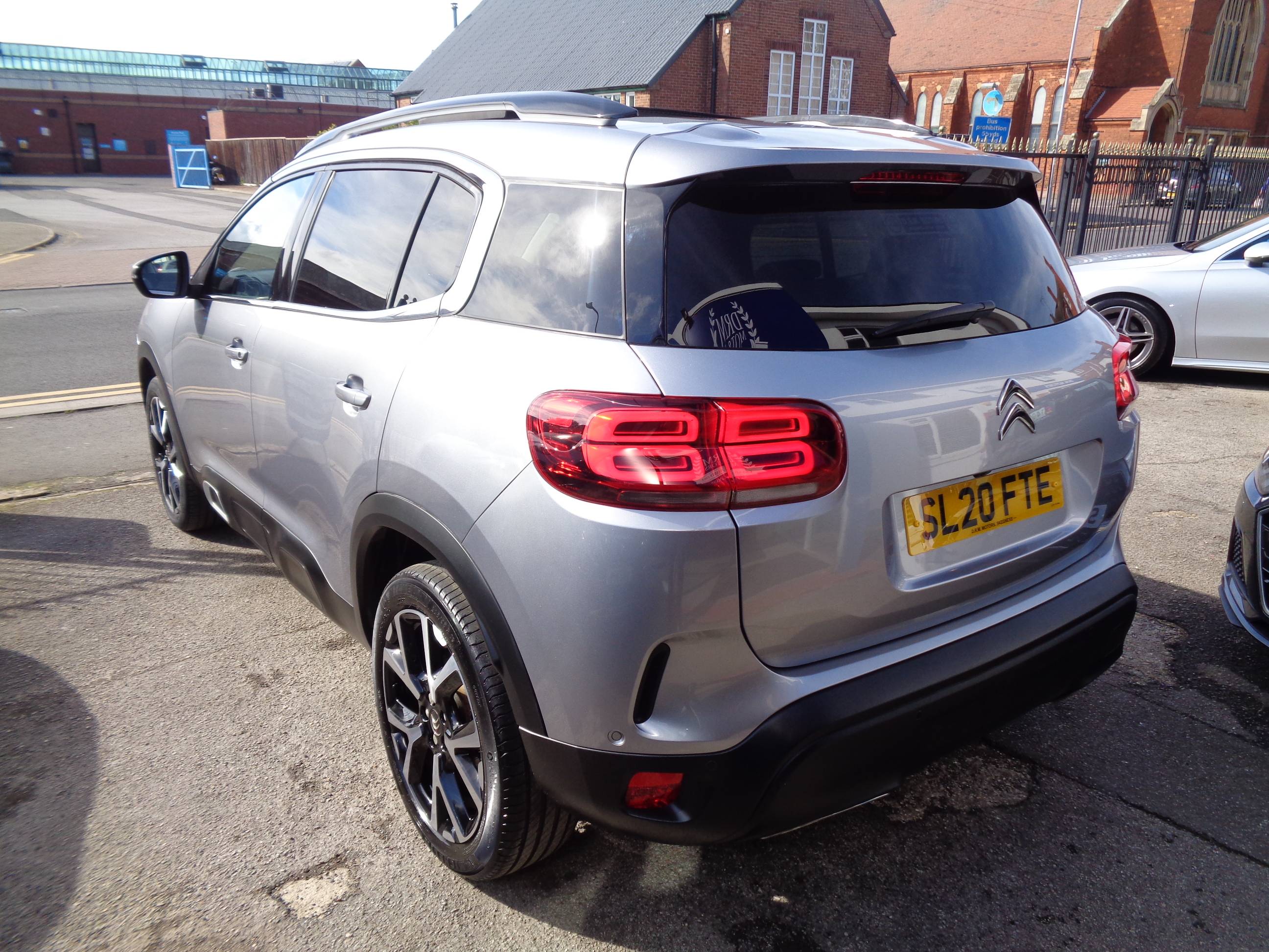 Currently viewing CITROEN C5 AIRCROSS BLUEHDI FLAIR PLUS S/S EAT8 ...