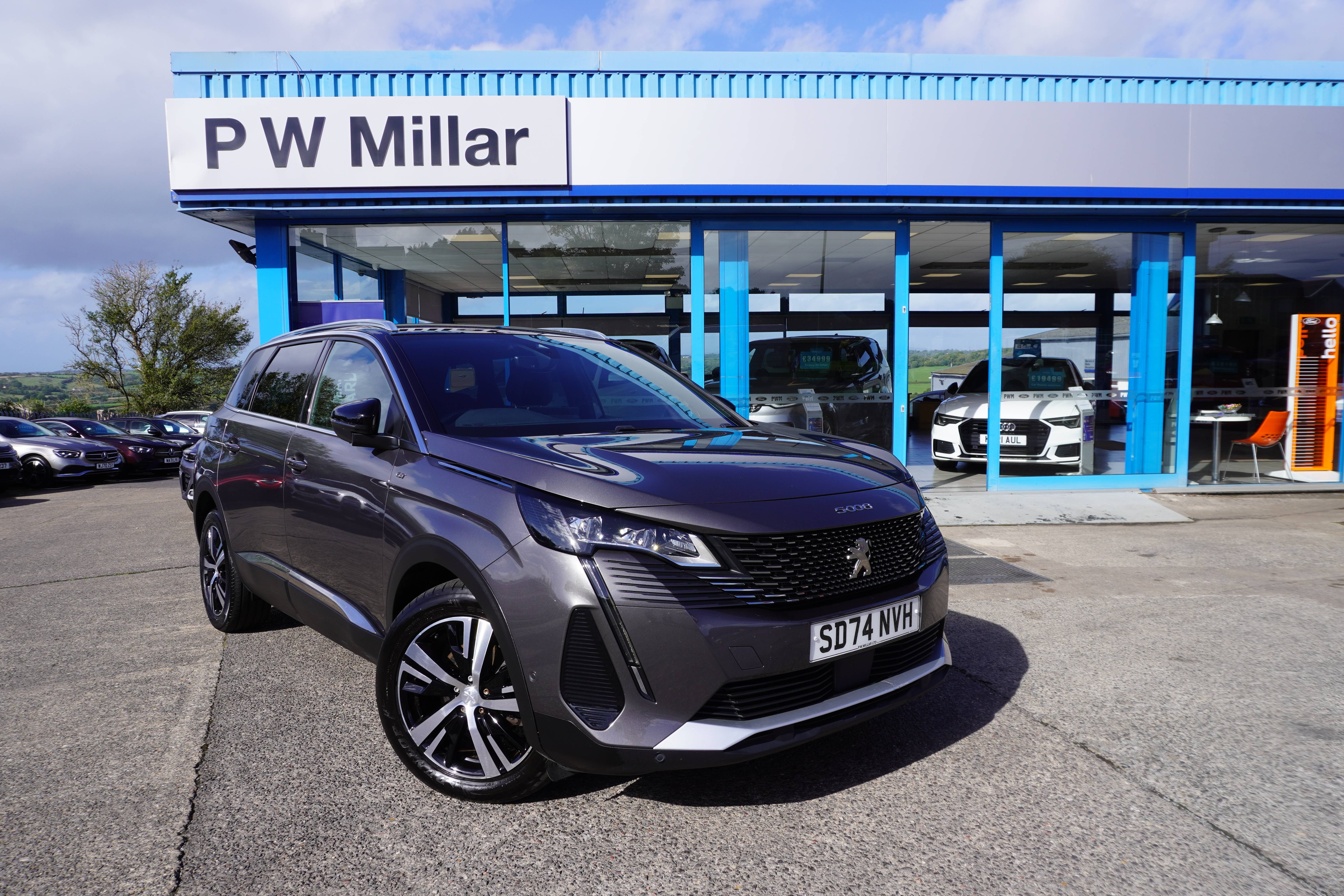 2024 Peugeot 5008
