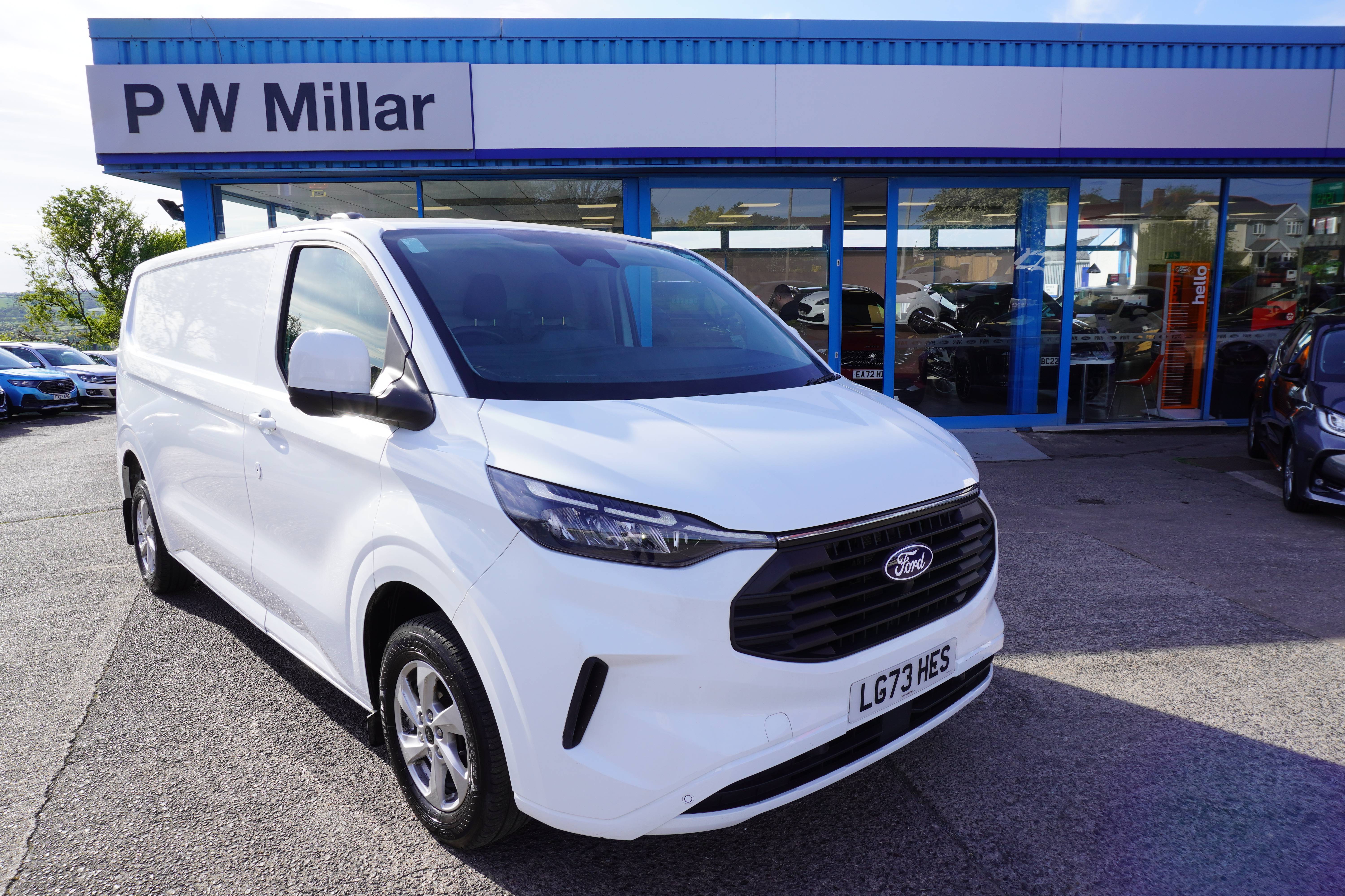 2023 FORD TRANSIT CUSTOM 2.0 300 EcoBlue Limited L2 H1 Euro 6 (s/s) 5dr, Long Wheel Base